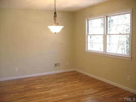 4 bed, 2672 sqft, $2,500 — Photo 4