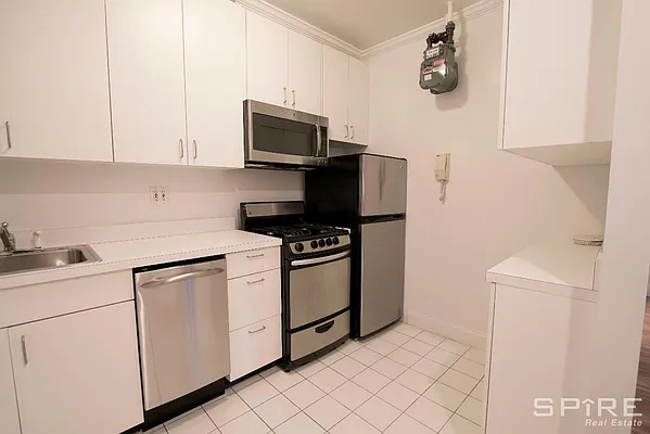 Rented by Spire Group | media 2