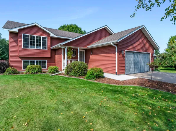 810 Southview Ave, Braham, MN 55006