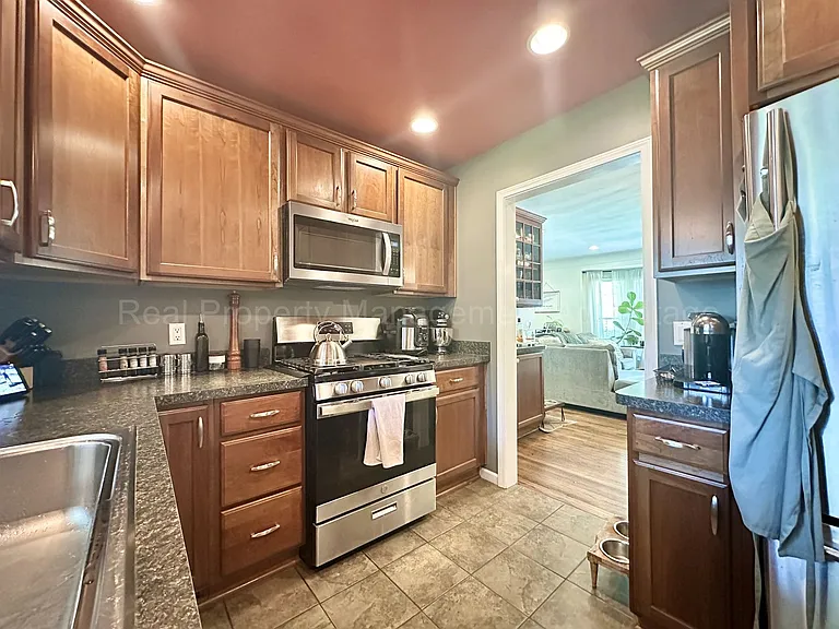 4327 Samoset Rd — Photo 9