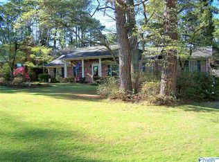 2818 Wayne Dr SE, Decatur, AL 35603