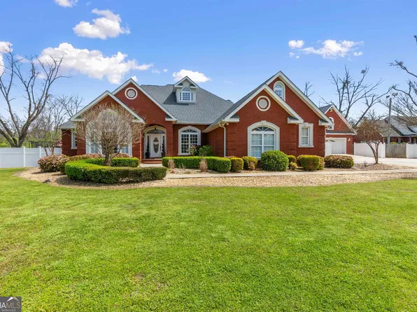 172 Old Perry Rd, Bonaire, GA 31005
