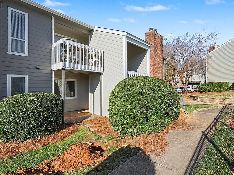 6148 Heath Ridge Ct — Photo 2