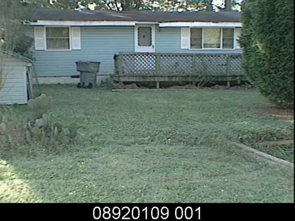 421 Dawn Cres, Charlotte, NC 28213