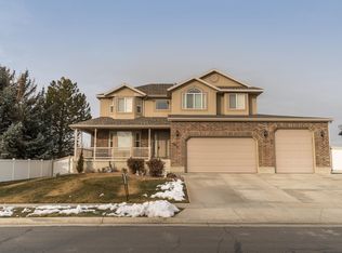 1952 W 1175 S, Syracuse, UT 84075
