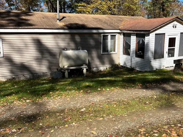 465 Long Point Ln, Tionesta, PA 16353