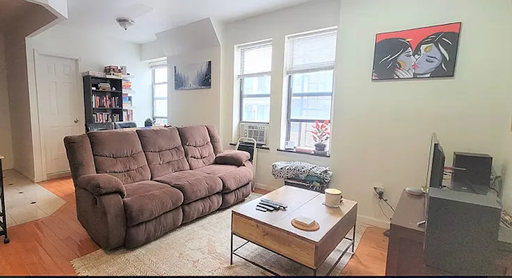 Rented by Oxford Property Group | media 6