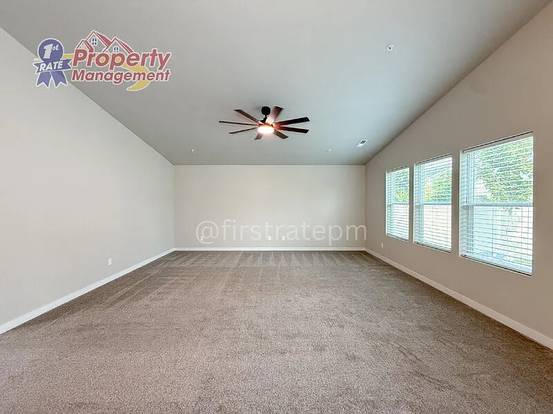 4 bed, 2.0 bath, 2026 sqft, $3,145 — Photo 4