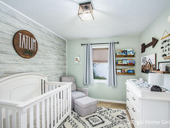 3rd image of 1016 Sunrise Ln NW