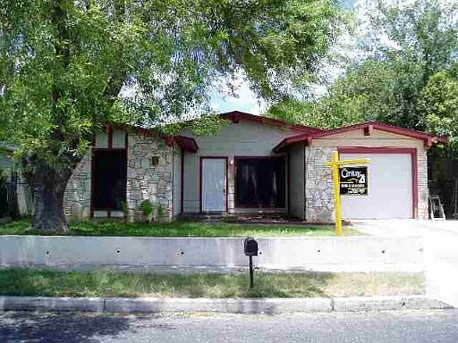 1st image of 807 GREEN PARK DR