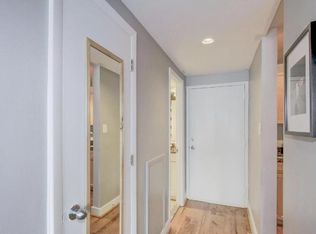 1825 T St NW APT 102, Washington, DC 20009