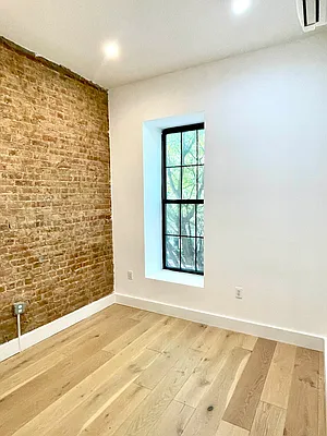 Rented by Metropolitan Property Group | media 14