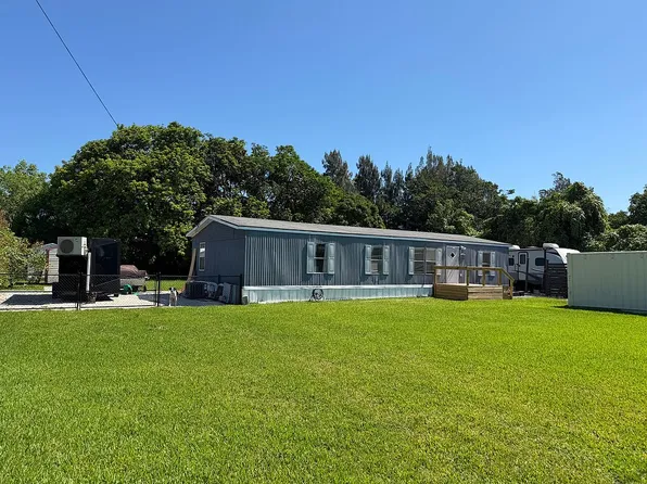12881 SW 14th Ct, Fort Lauderdale, FL 33325