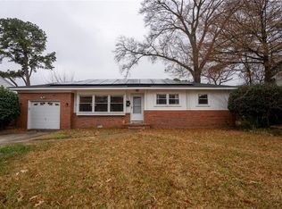 7021 Red Brook Rd, Norfolk, VA 23518