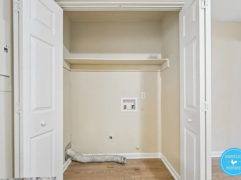 508-512 East Harden Street — Photo 21