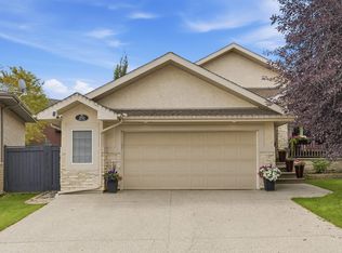 251 Tory Cres NW, Edmonton, AB T6R3A5