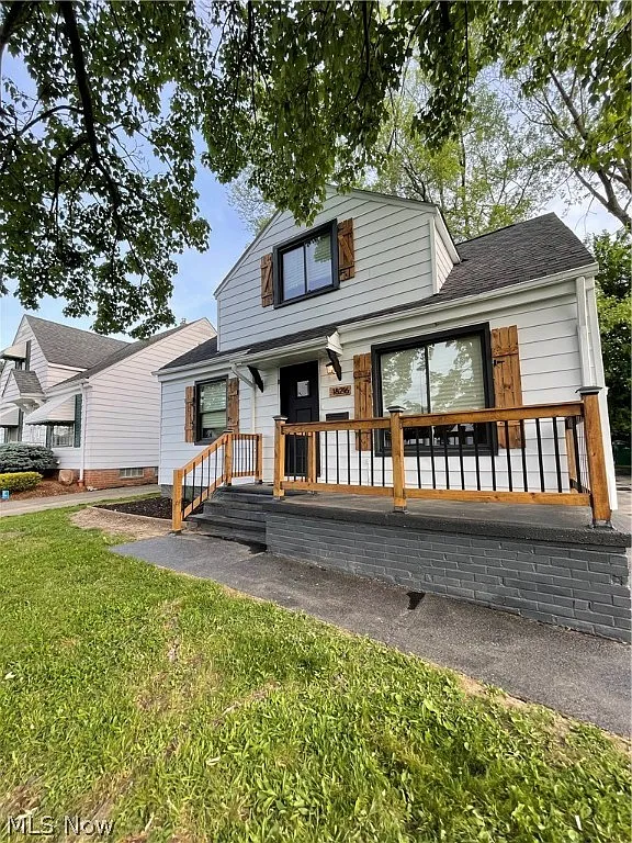 18216 Edinboro Ave photo 1