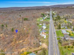 411 S Mountain Blvd, Mountain Top, PA 18707