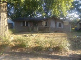 412 Burns Rd, Trenton, TN 38382