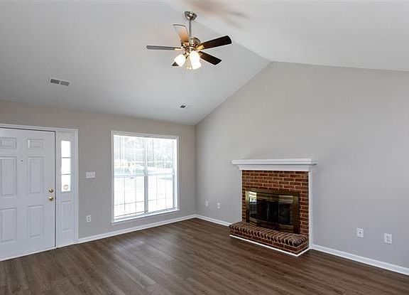 Note - Fireplace is decorative, not functioning.