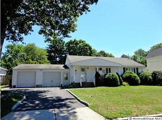 35 Monroe St, Red Bank, NJ 07701