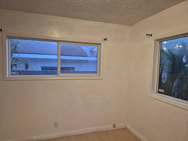 3716 Bartlett Ave — Photo 4