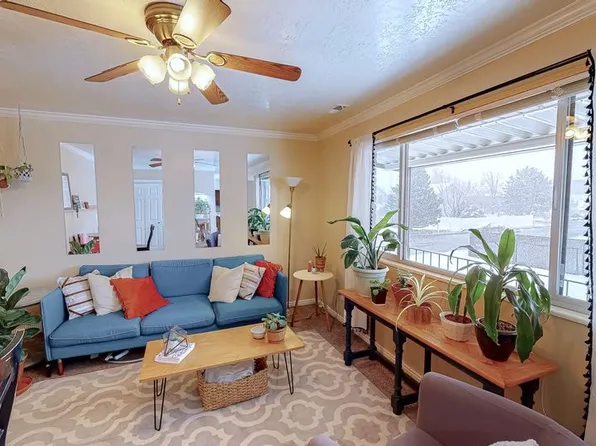 958 E 500th St N APT 4, Spanish Fork, UT 84660