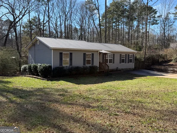516 Bavarian Dr, Palmetto, GA 30268