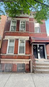 2816 S Lowe Ave, Chicago, IL, 60616