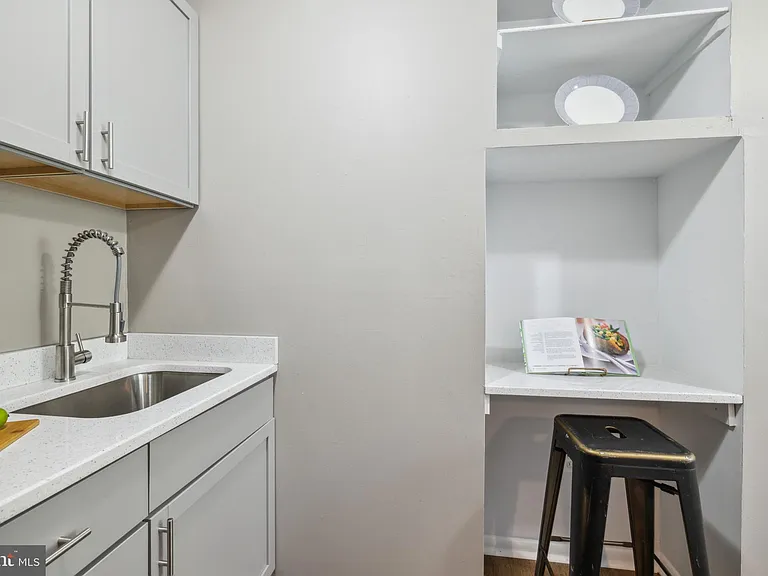 1841 Hillside Rd #2N — Photo 13