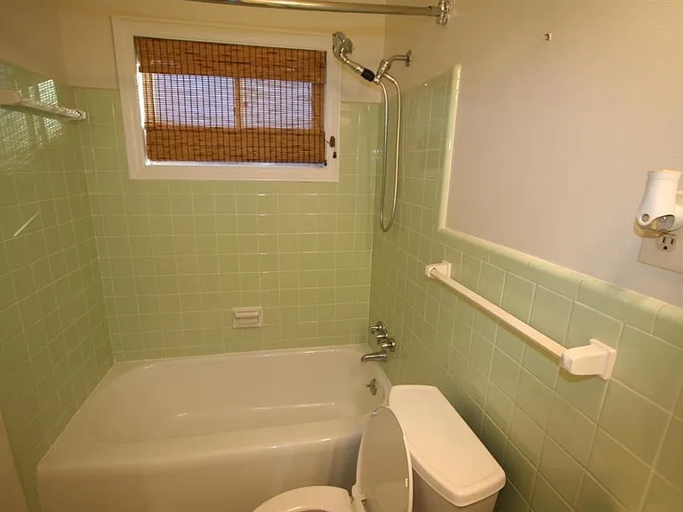 1588 Dorset Dr — Photo 19