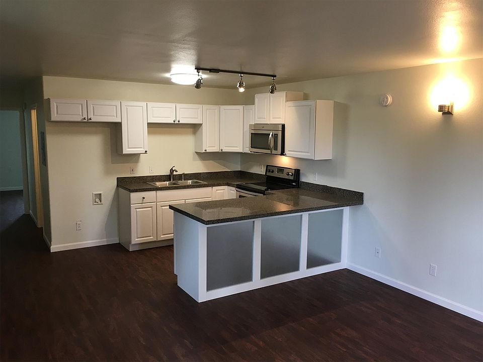 1st image of 2501 Seaway Dr #1