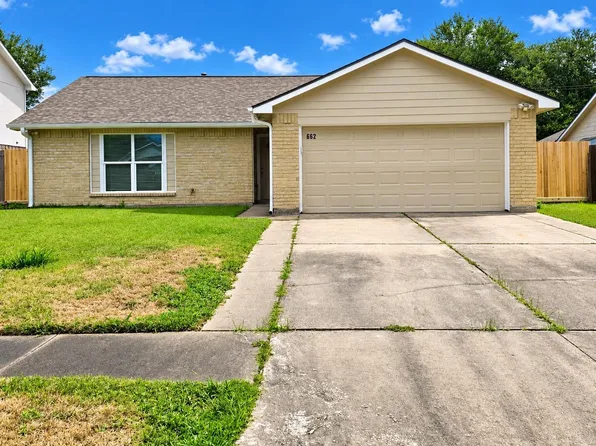 662 Fair Oak Dr, Stafford, TX 77477