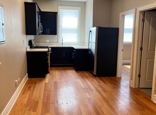 2310 W Grand Ave #1S, Chicago, IL 60612