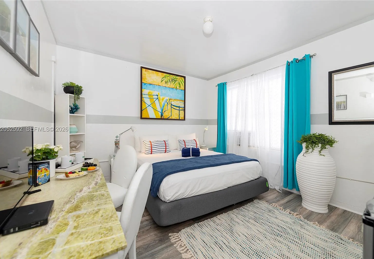 Amd Pl Of 2nd Ocean Front — Photo 1