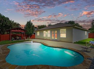 202 Hickory Tree Dr, Georgetown, TX 78626