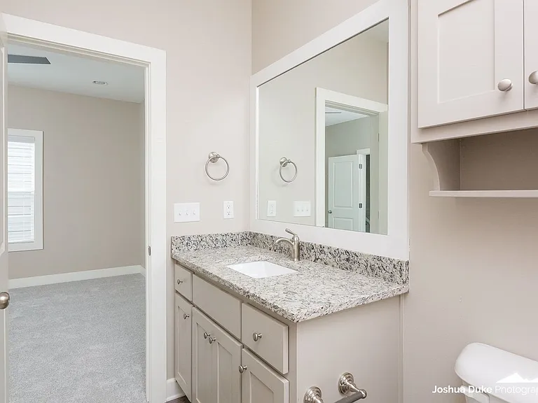 1320 S College Ave — Photo 18