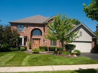 2780 Peterson Ct, Geneva, IL 60134