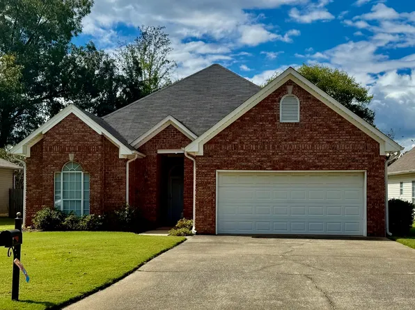 1652 Oliver Rd, Leeds, AL 35094