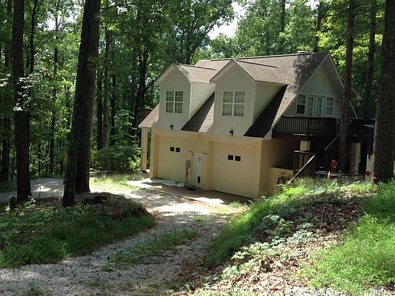 2nd image of 165 Woods Ln