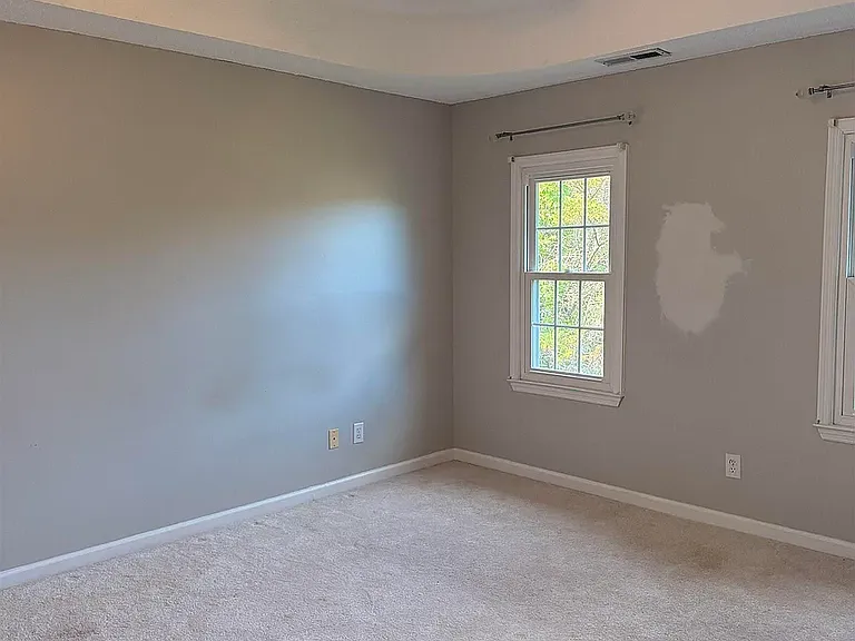 106 Golden Oak Dr — Photo 31