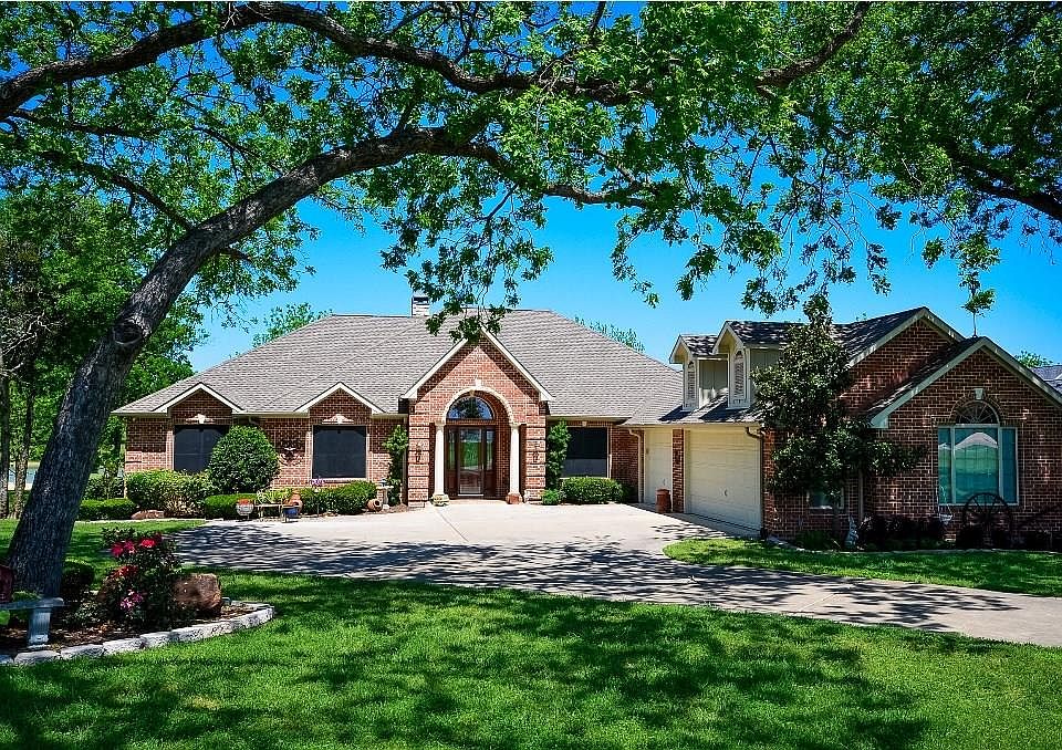 1st image of 419 Moonlight Dr
