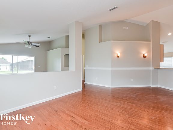 5th image of 2916 Conner Ln