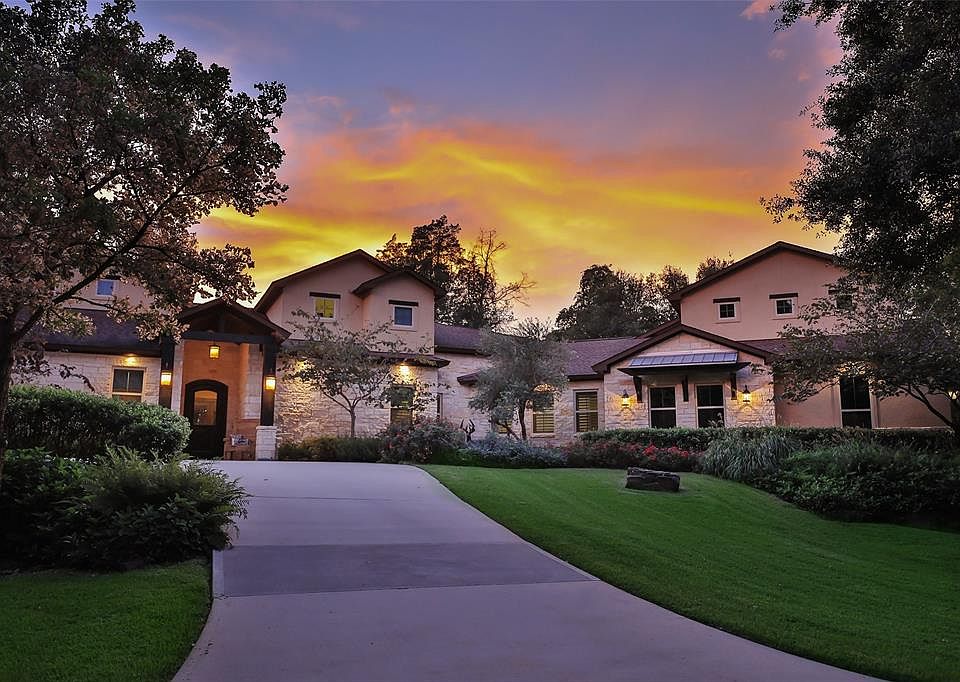 1st image of 7 Huntington Woods Estates Dr