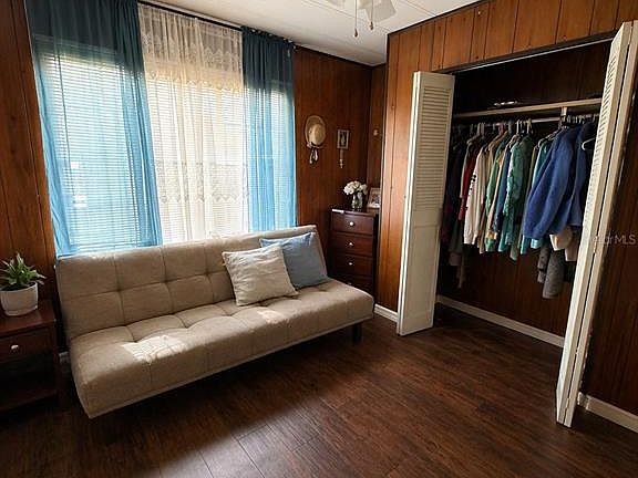 5th image of 2577 Brookside Cir