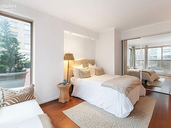 2nd image of 200 E 69th St APT 4A