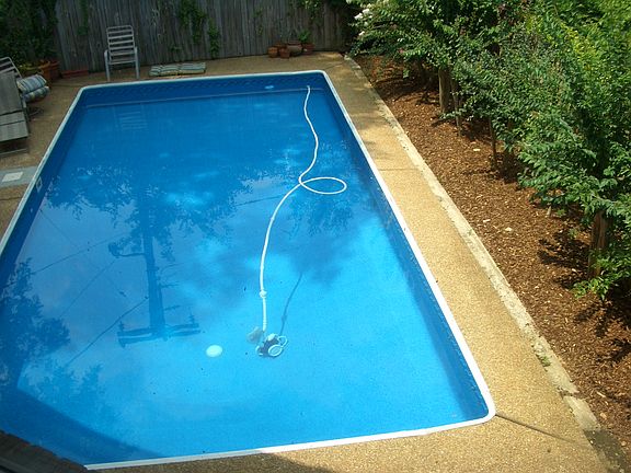 Pool in Back