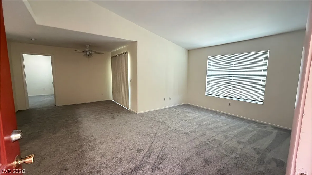 2 bed, 2.0 bath, 1089 sqft, $1,299 — Photo 2