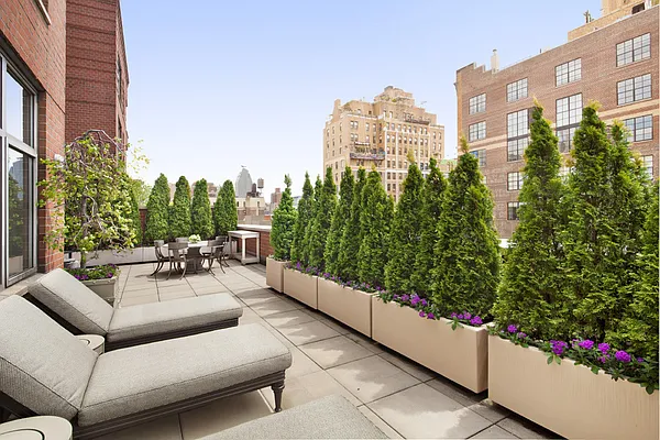 Sold by Stribling | media 42