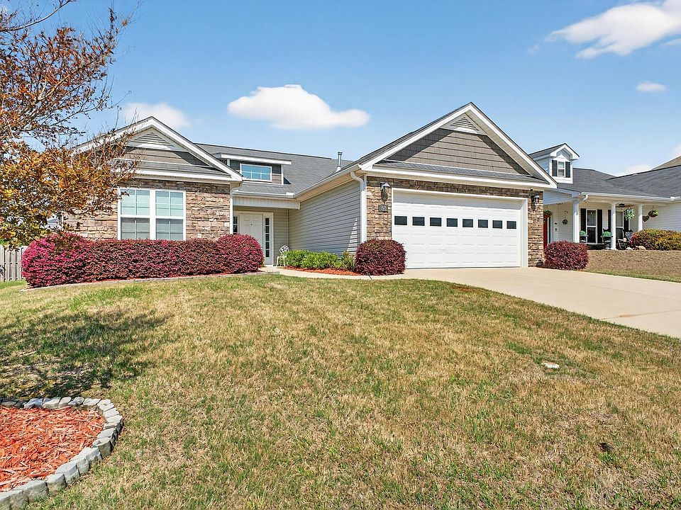 1st image of 593 Raleigh Dr